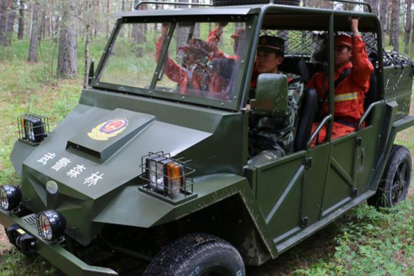 武警多用途山地車(chē).png